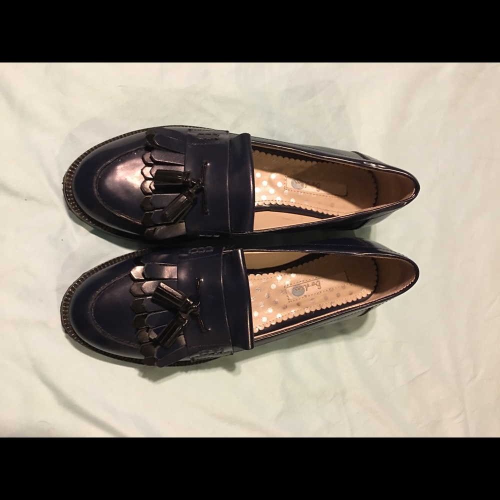 Boden Navy Blue and Black Tassel Loafers